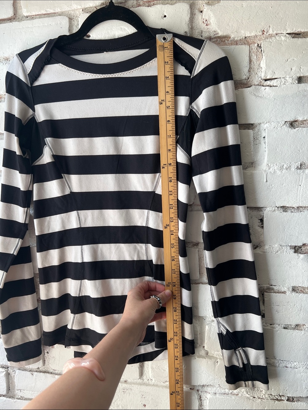 Lululemon Striped Long-Sleeve Crewneck Top - Black & White - Picture 2 of 7